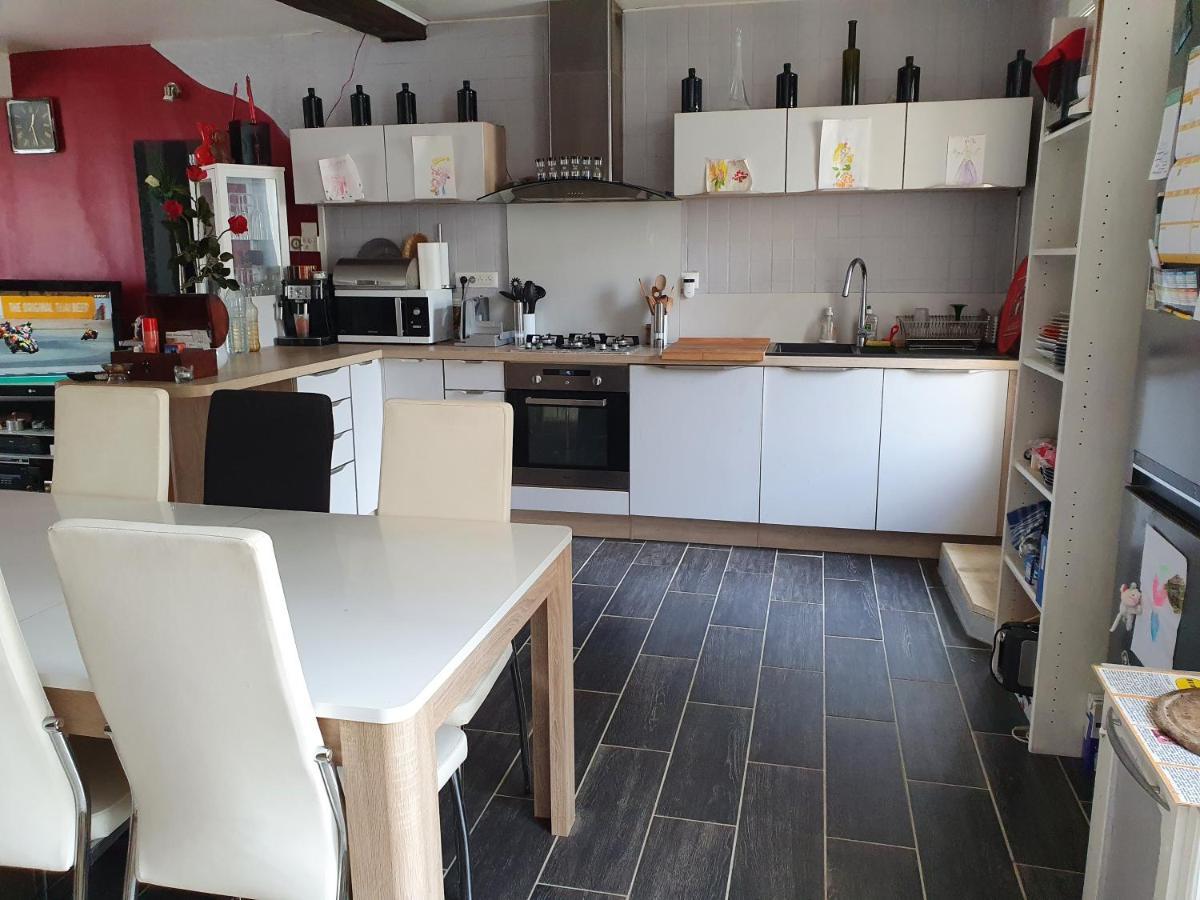 Apartamento Chez Sabine Magny-Cours Exterior foto